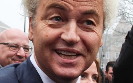 Geert Wilders tijdens verkiezingscampagne in Spijkenisse, 2017. Bron foto: Wikimedia Commons, vrij van rechten