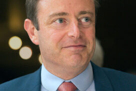 Burgemeester van Antwerpen Bart De Wever tien jaar jonger, foto Miet Pieters via Wikimedia Commons, rechtenvrije foto