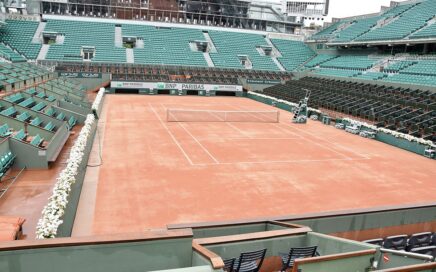 Roland Garros in Parijs. De wedstrijden in het rolstoeltennis worden in het bekende stadion afgewerkt, Ank Kumar, rechtenvrije foto Wikimedia Commons